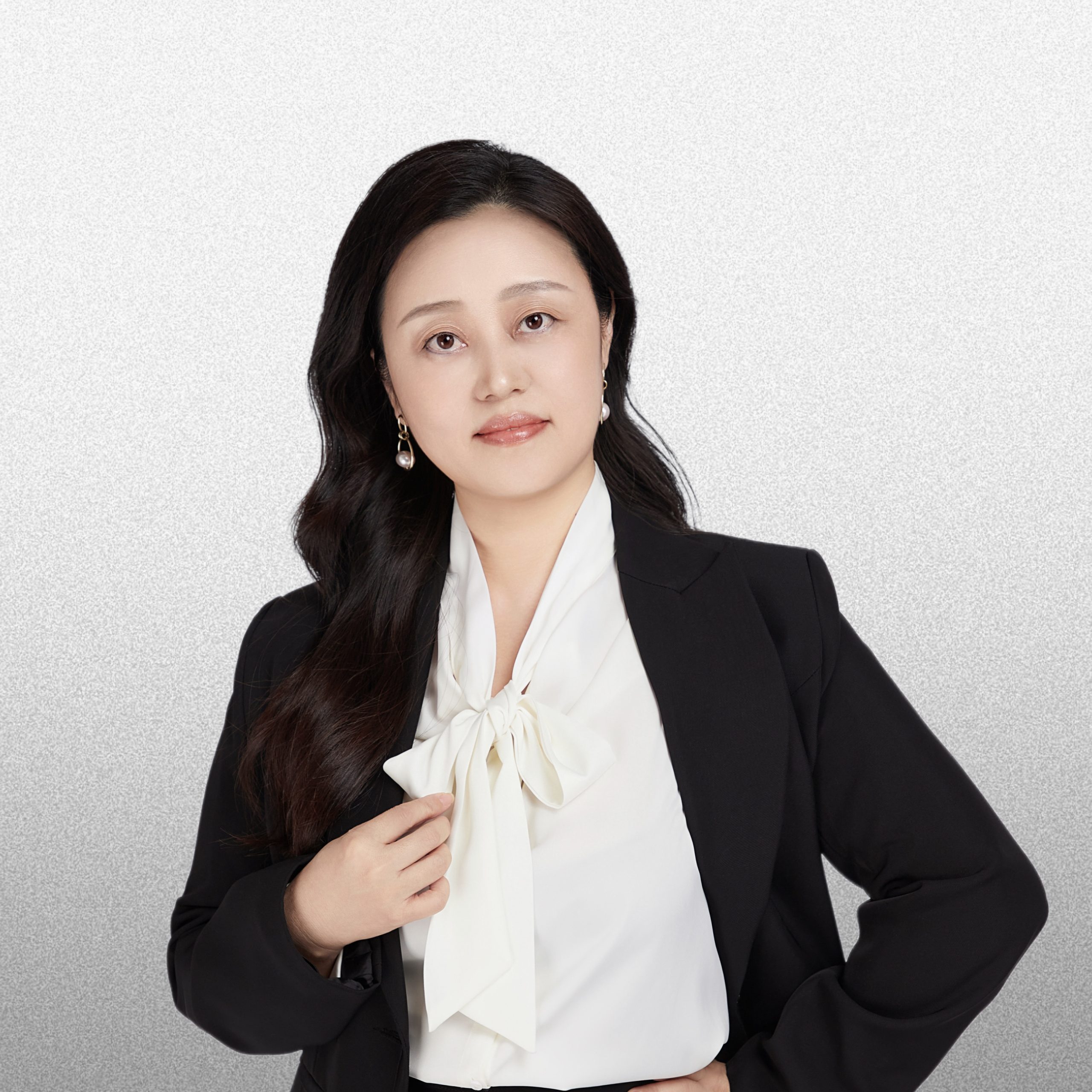 祝玲 Juliee Zhu